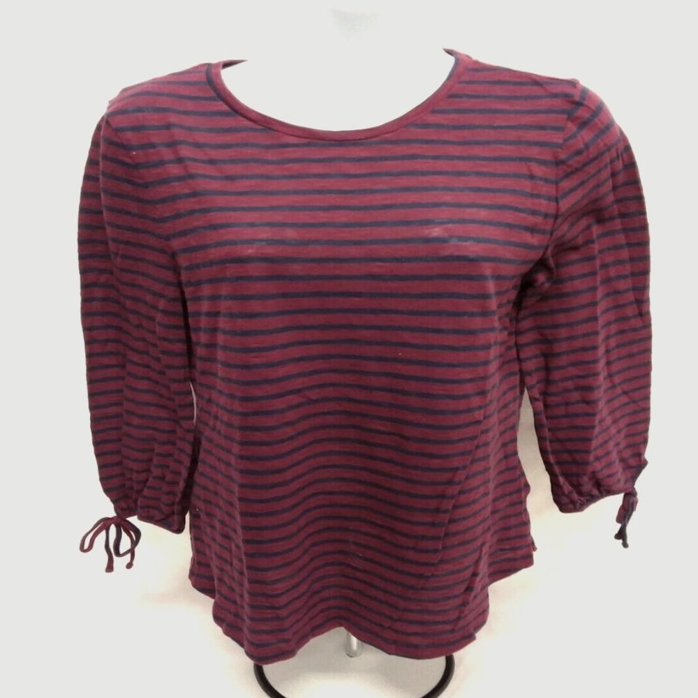 Women's Medium Old Navy 3/4 Sleeve Burgundy Striped Round Neck Blouse